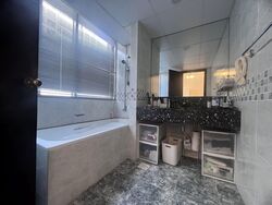 UE Square (D9), Apartment #596759751